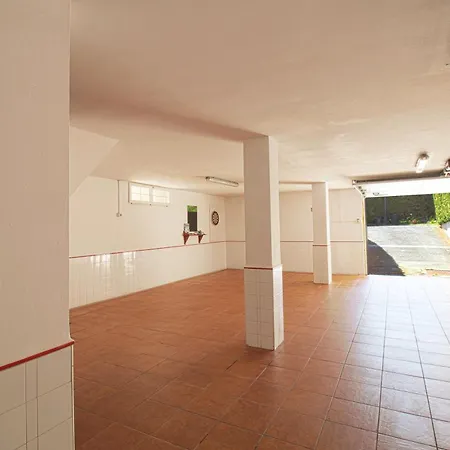 Semesterbostad Villa Sancibrian *